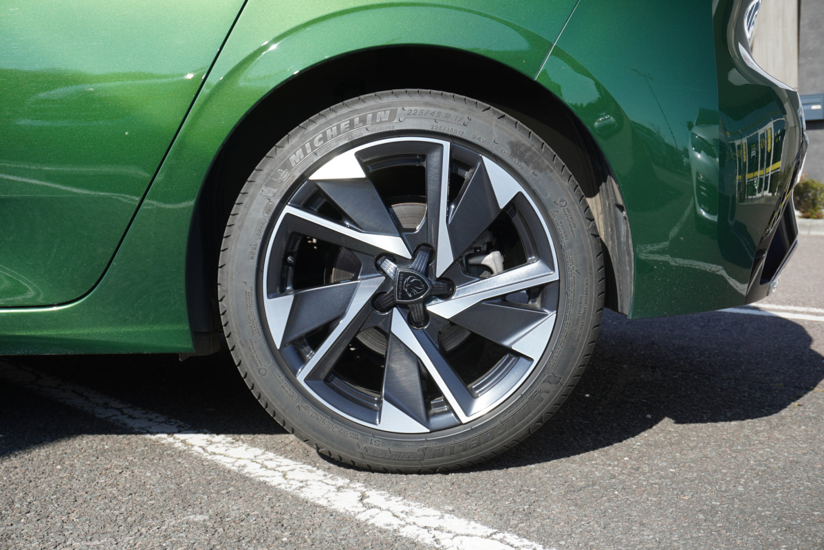 Peugeot 308 — 35