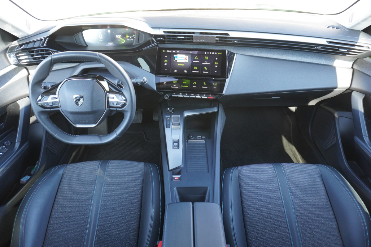 Peugeot 308 — 13