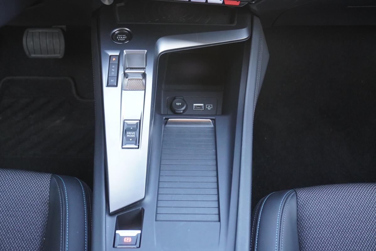 Peugeot 308 — 20