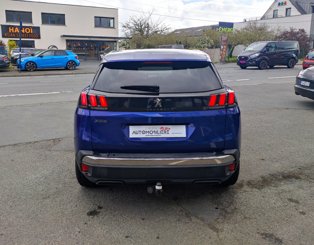 Peugeot 3008 — 8