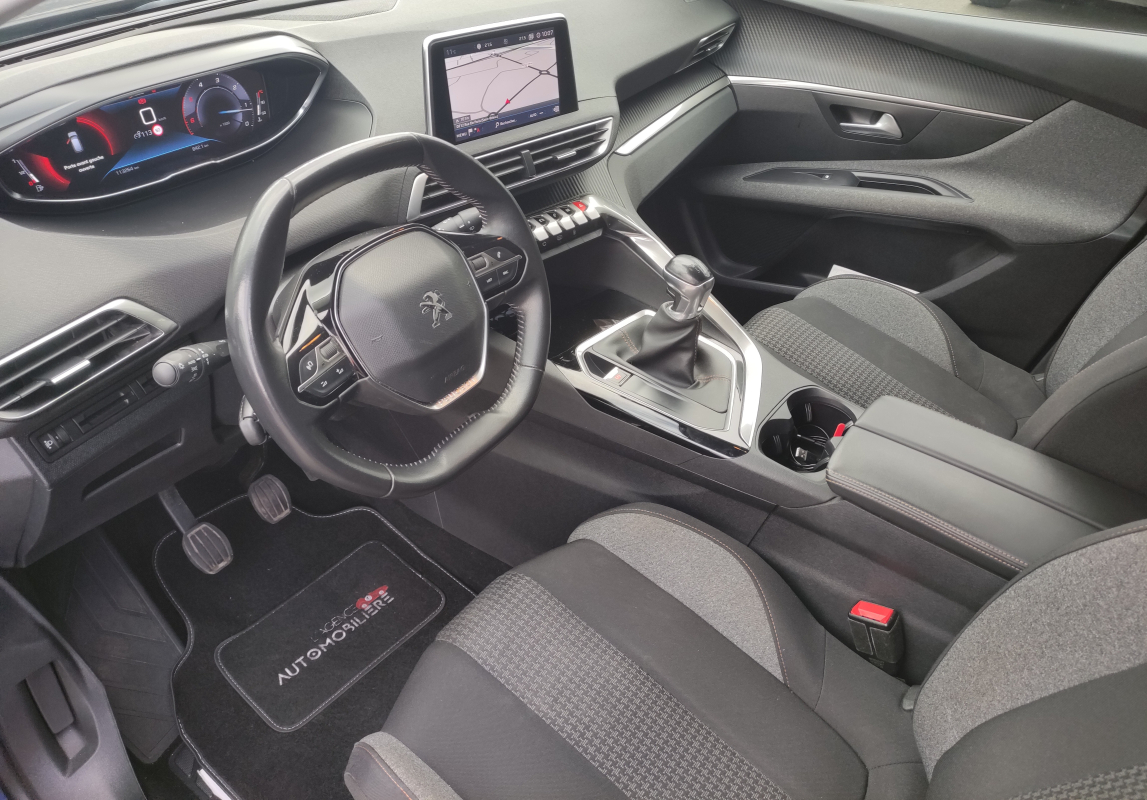 Peugeot 3008 — 17