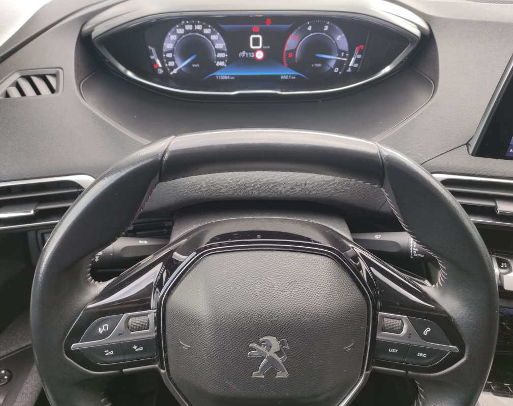 Peugeot 3008 — 13