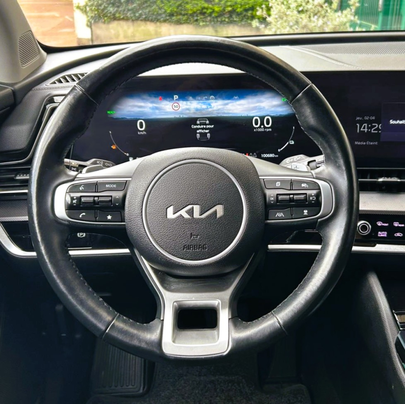 Kia Sportage — 12