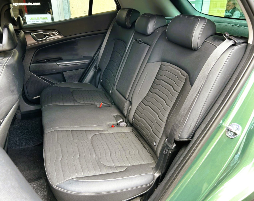 Kia Sportage — 11
