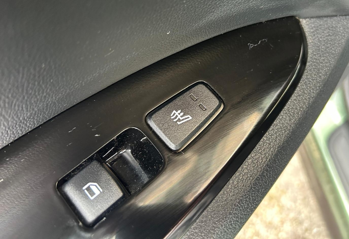 Kia Sportage — 18