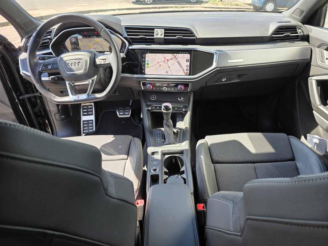 Audi Q3 — 10