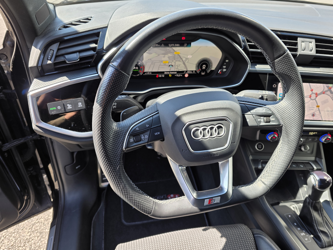 Audi Q3 — 15