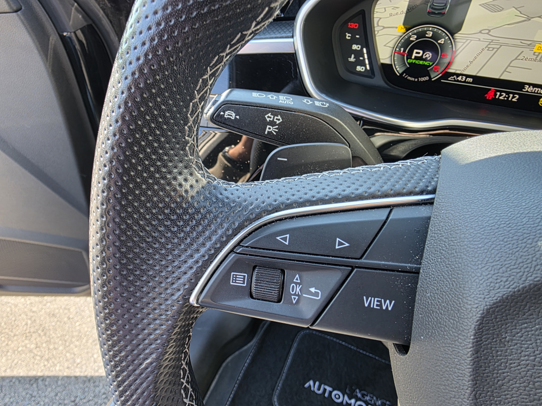 Audi Q3 — 16