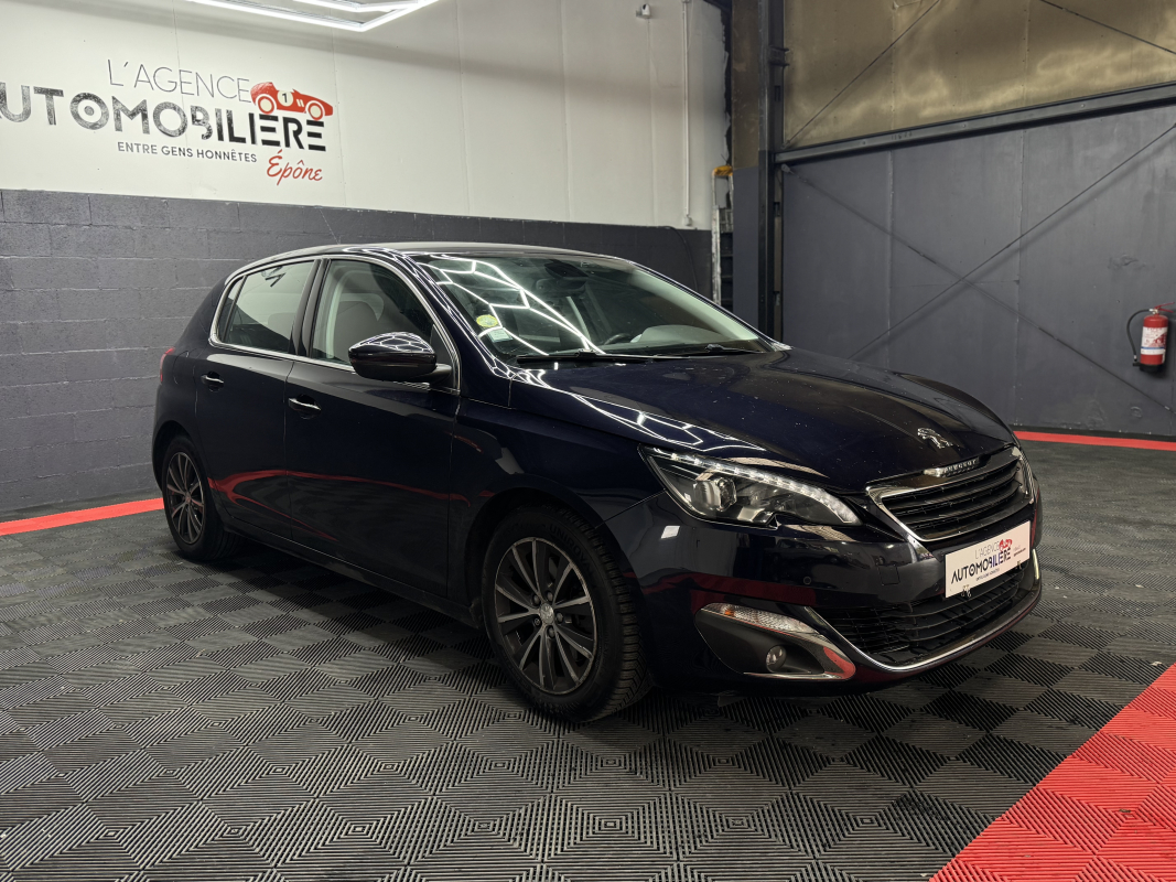 Peugeot 308 — 2