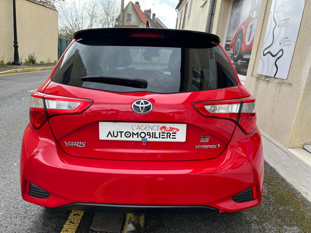 Toyota Yaris — 5