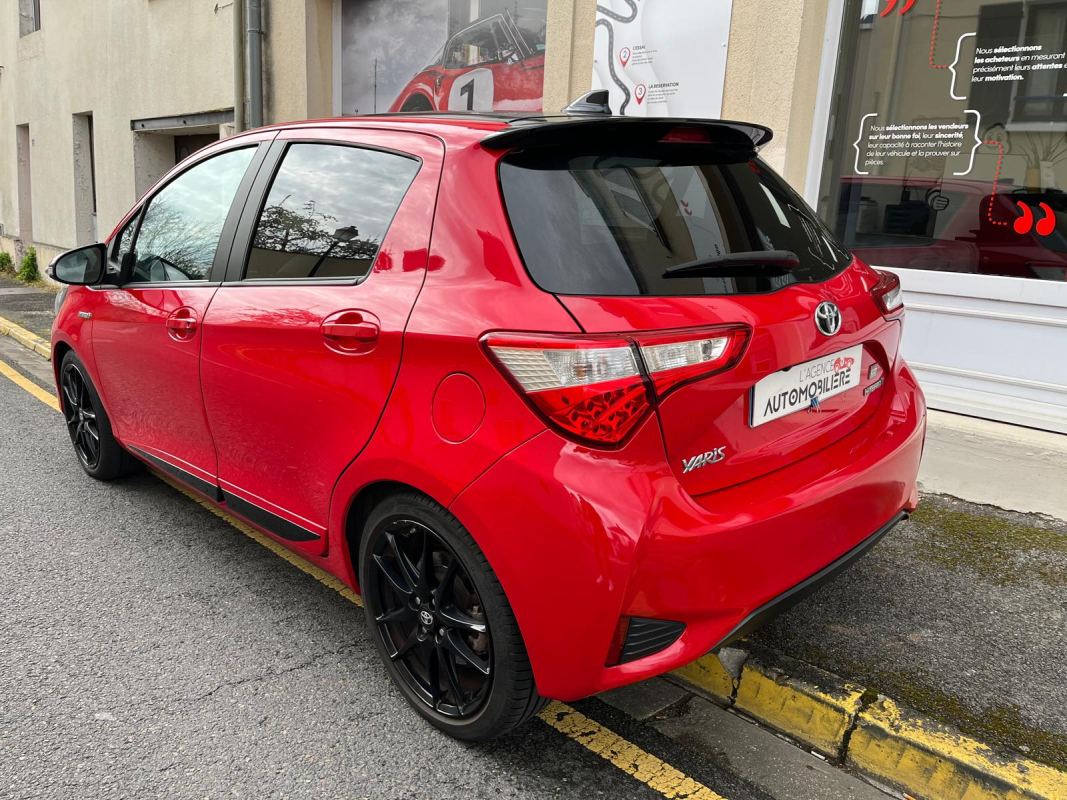 Toyota Yaris — 6