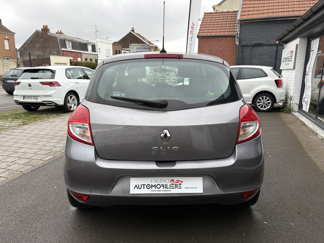 Renault Clio — 4