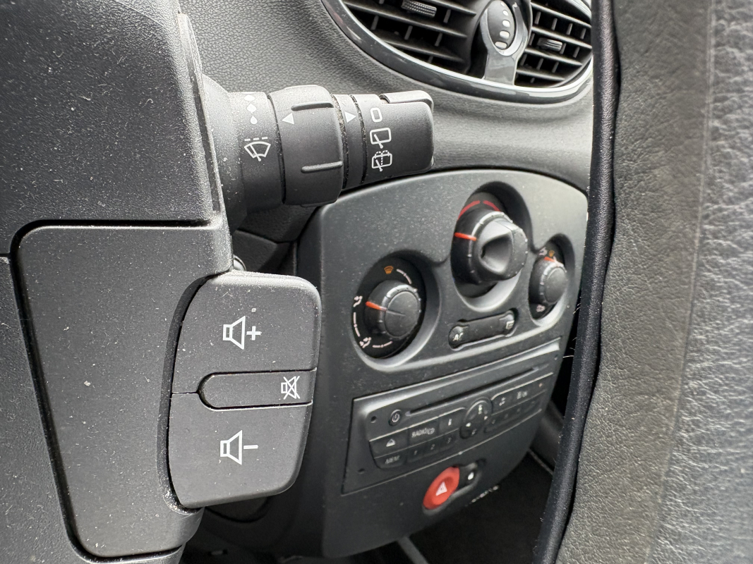 Renault Clio — 33