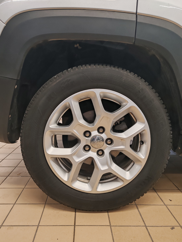 Jeep Renegade — 23