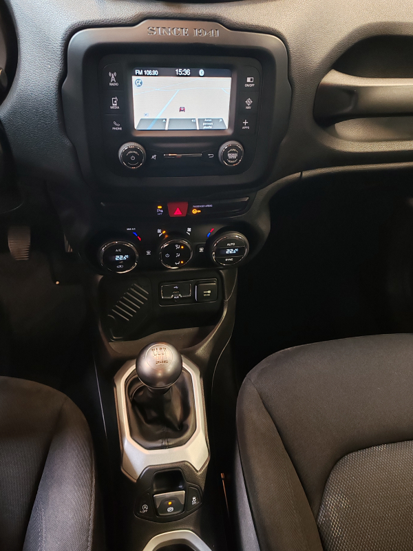 Jeep Renegade — 31