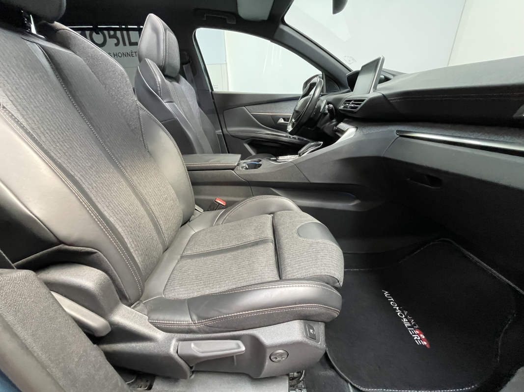 Peugeot 5008 — 18