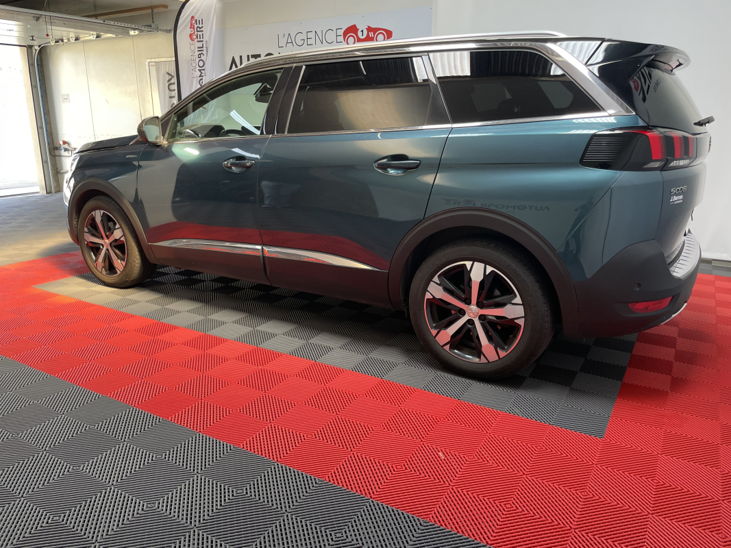 Peugeot 5008 — 5