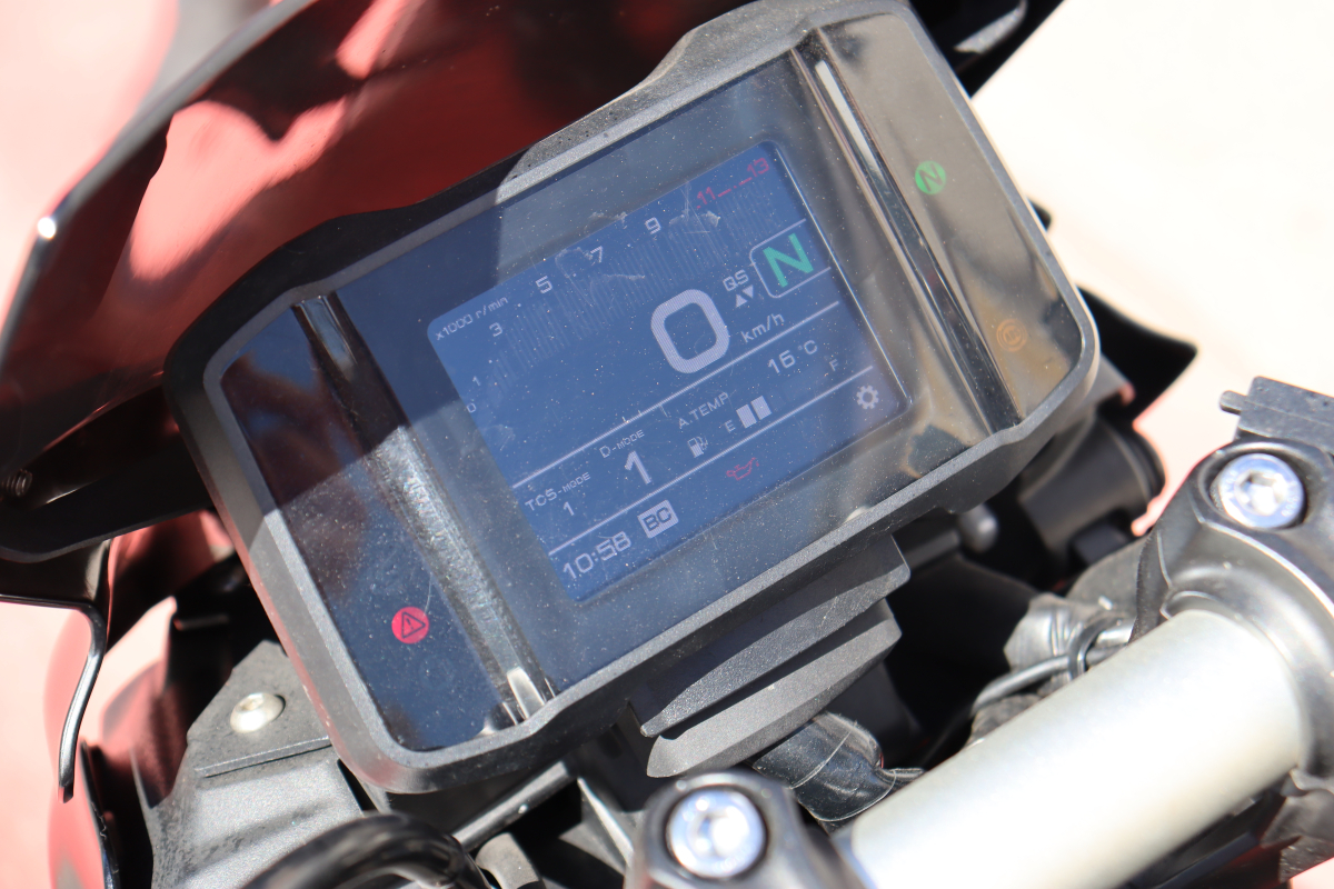 Yamaha MT09 — 6