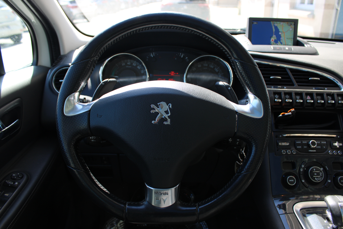 Peugeot 3008 — 15