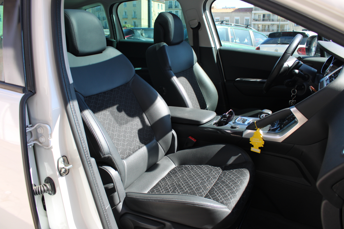 Peugeot 3008 — 13