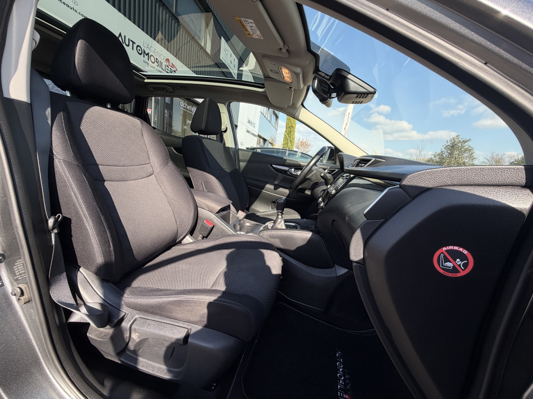Nissan Qashqai — 12