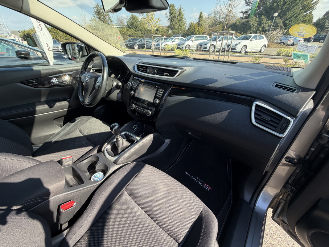Nissan Qashqai — 11