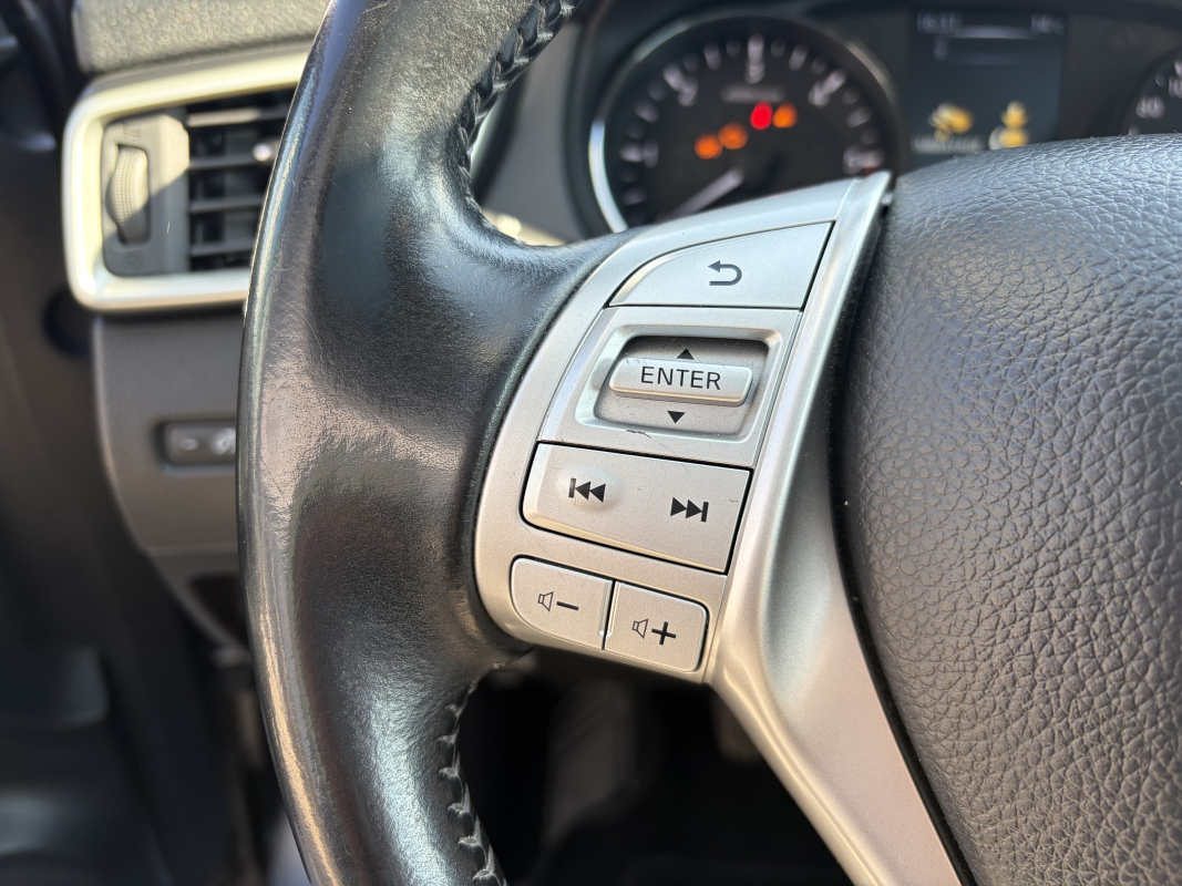 Nissan Qashqai — 23