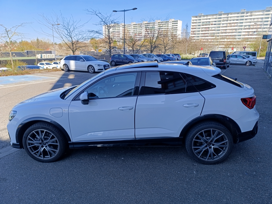 Audi Q3 Sportback — 5