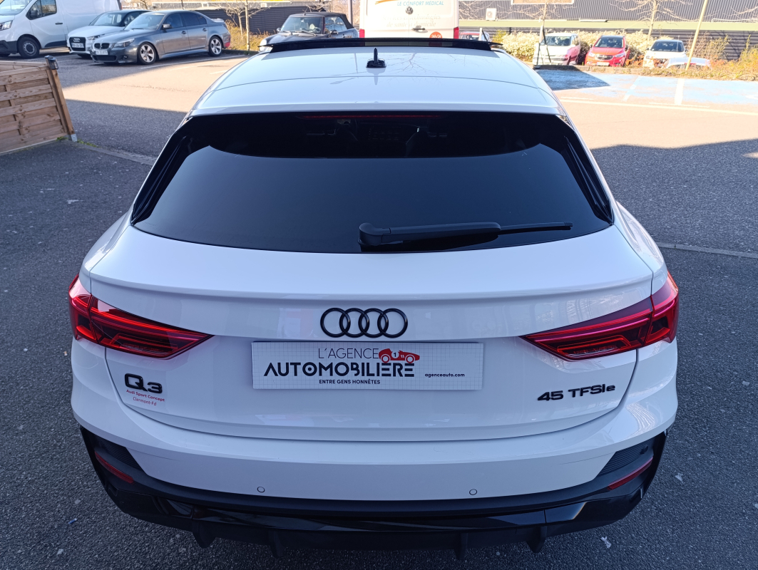 Audi Q3 Sportback — 7