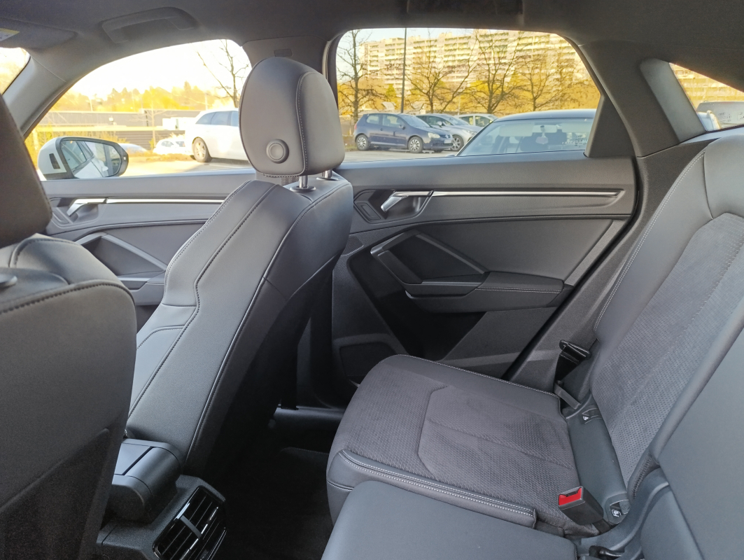 Audi Q3 Sportback — 17