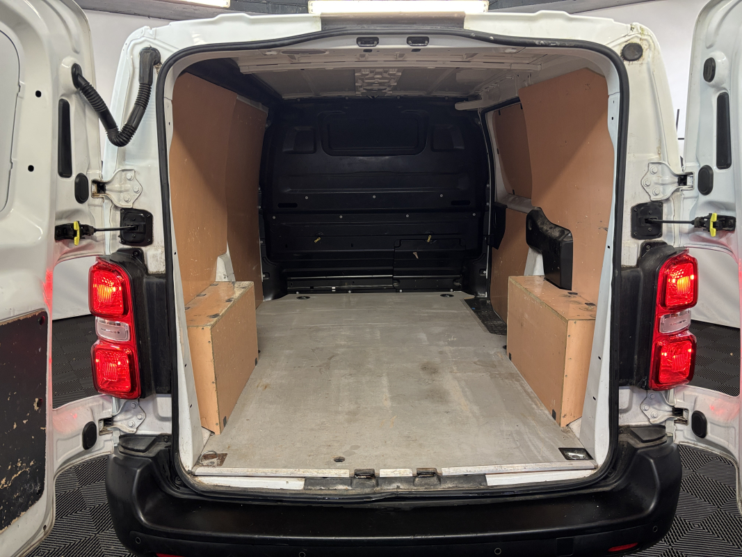 Peugeot Expert — 14