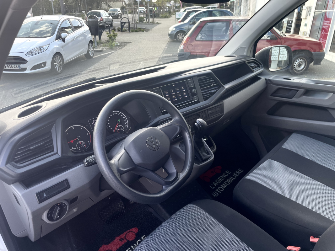 Volkswagen Transporter — 9