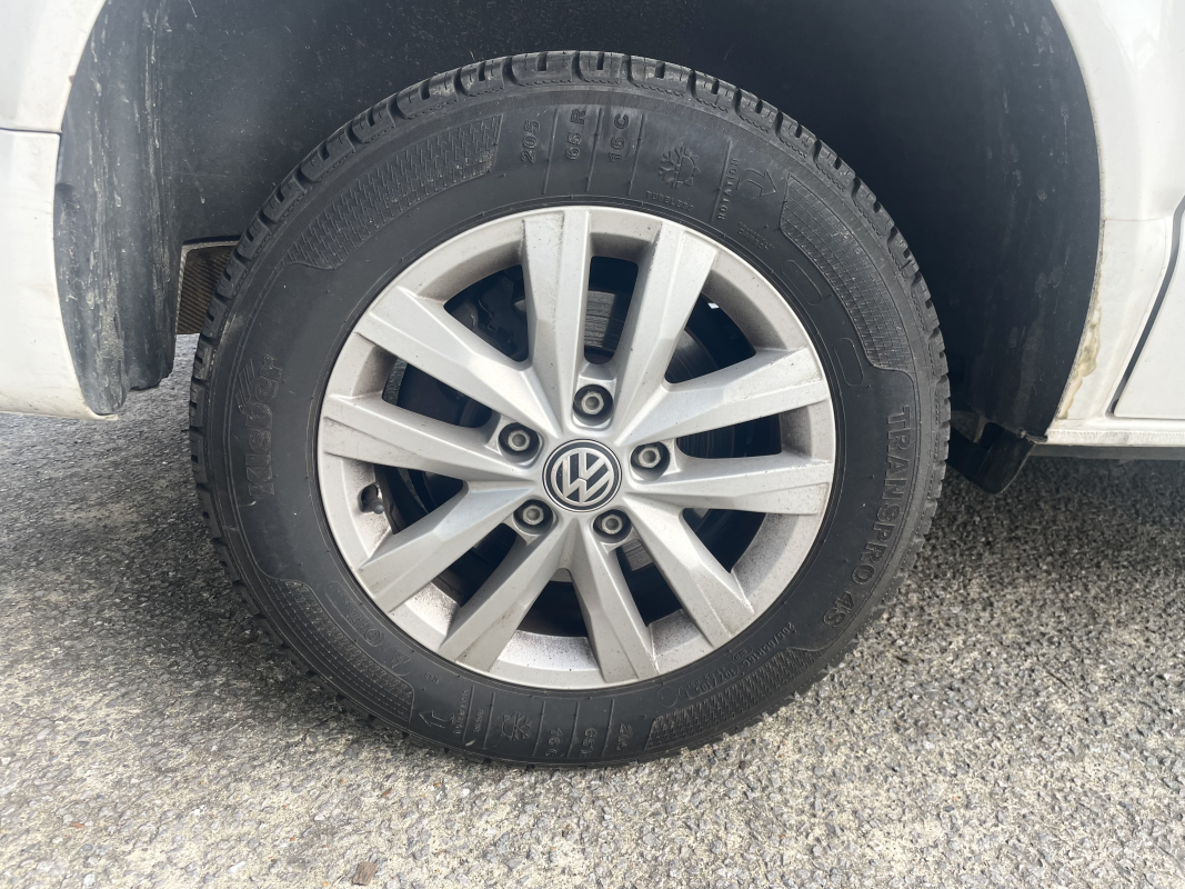 Volkswagen Transporter — 18