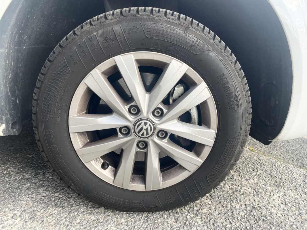 Volkswagen Transporter — 19
