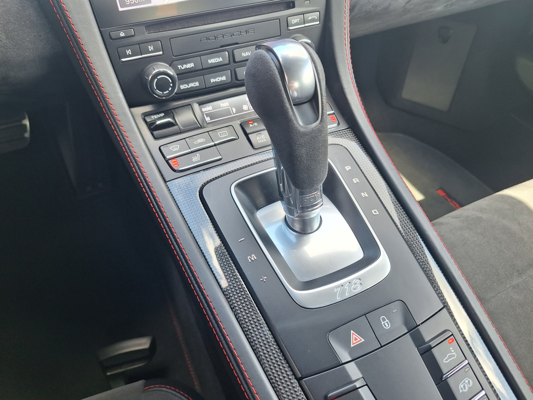 Porsche Cayman — 28