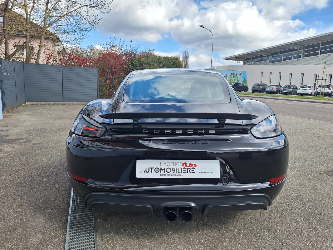 Porsche Cayman — 6
