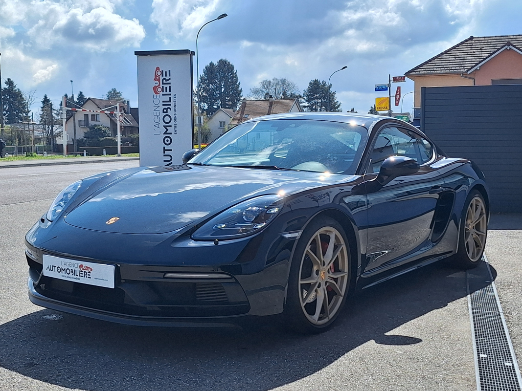 Porsche Cayman — 3