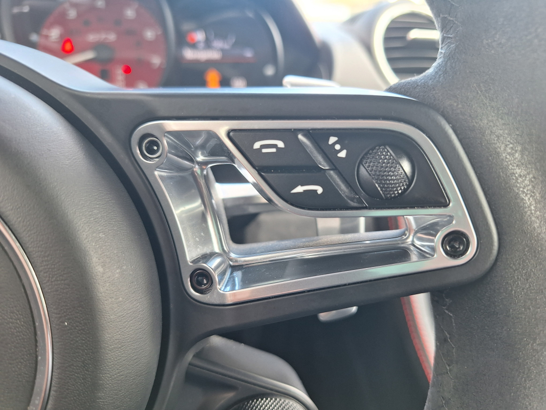 Porsche Cayman — 22