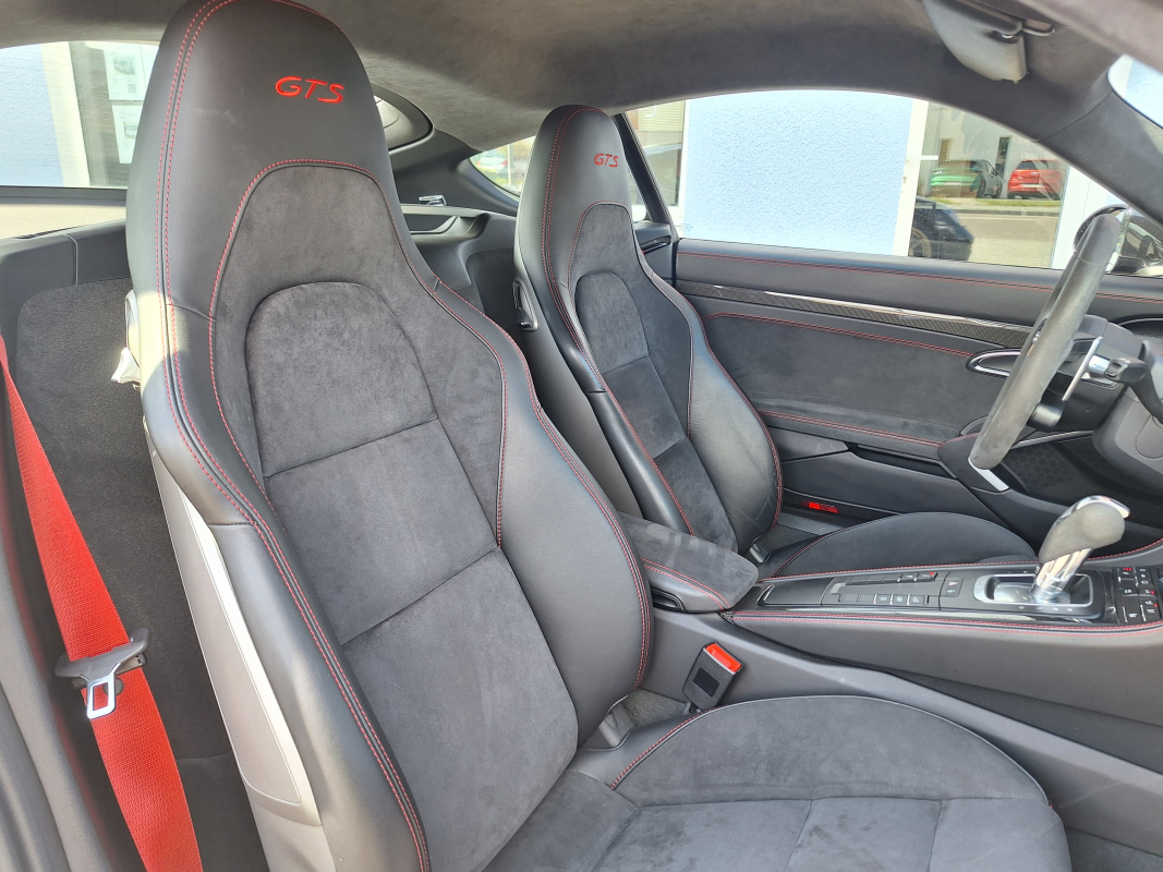 Porsche Cayman — 14