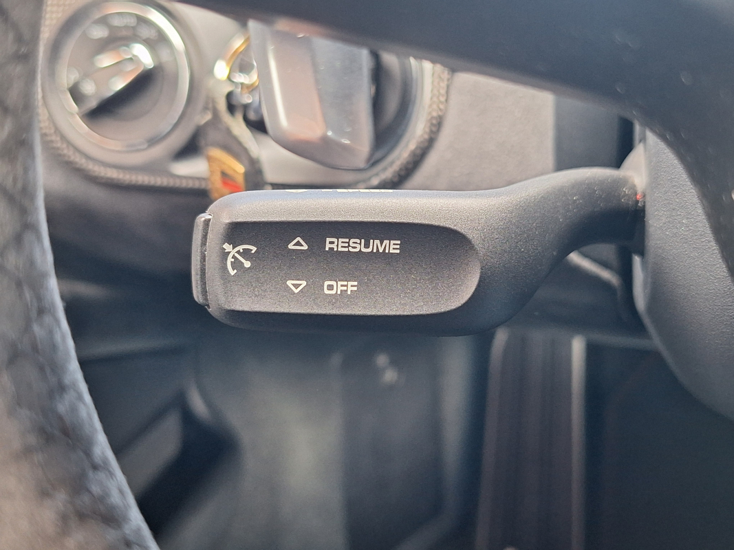 Porsche Cayman — 34