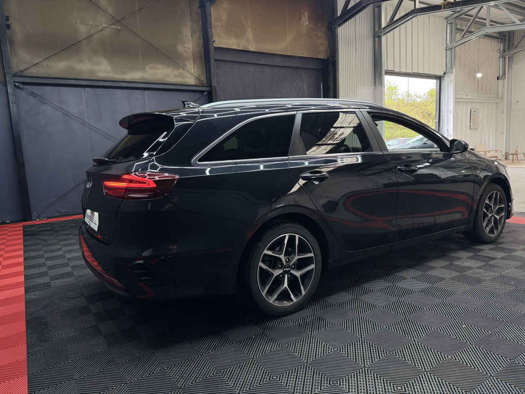 Kia Ceed — 5