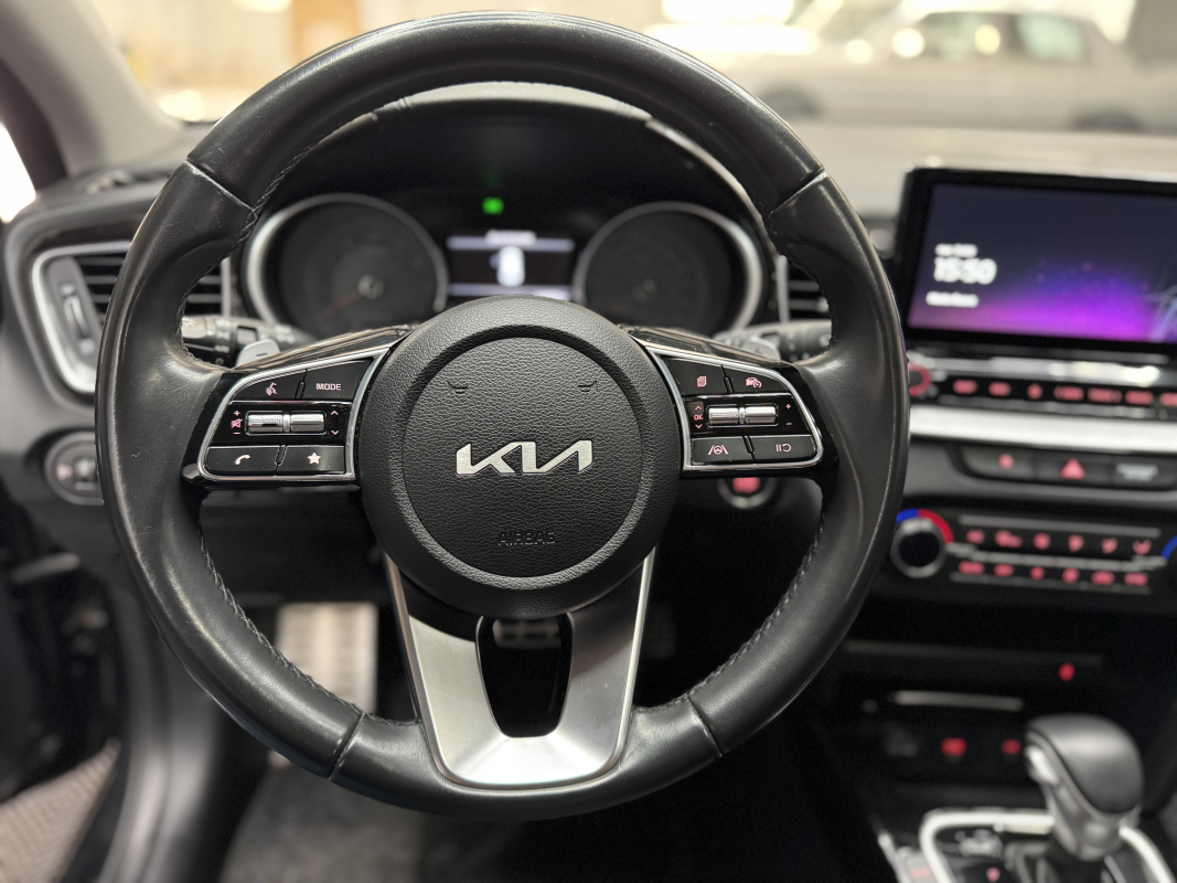 Kia Ceed — 15