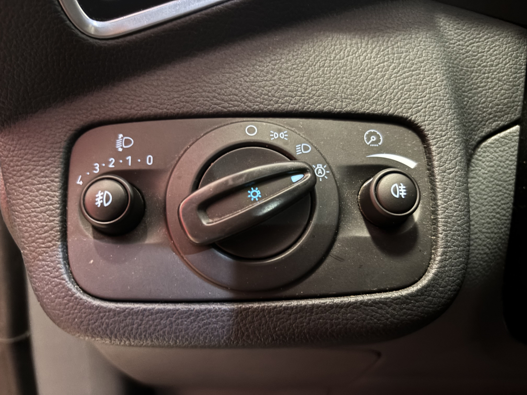 Ford C-Max — 19