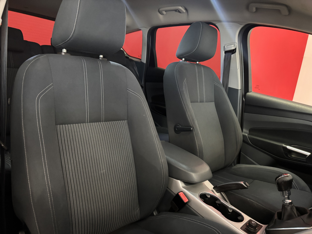 Ford C-Max — 25