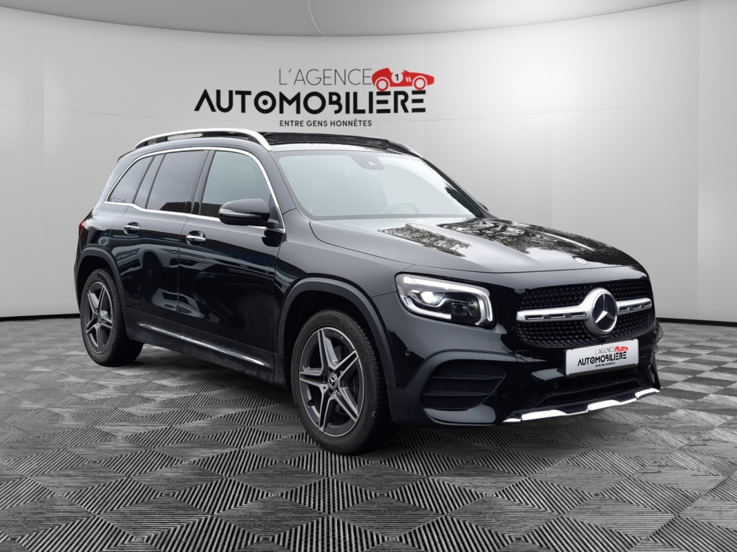 Mercedes GLB — 3