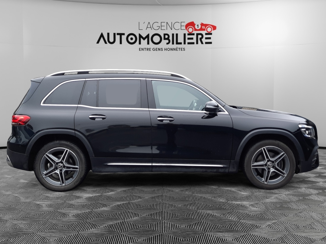 Mercedes GLB — 4