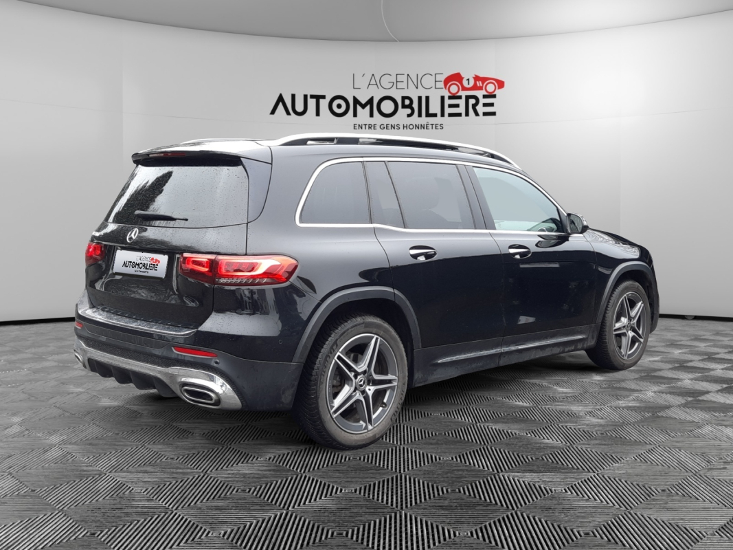 Mercedes GLB — 6