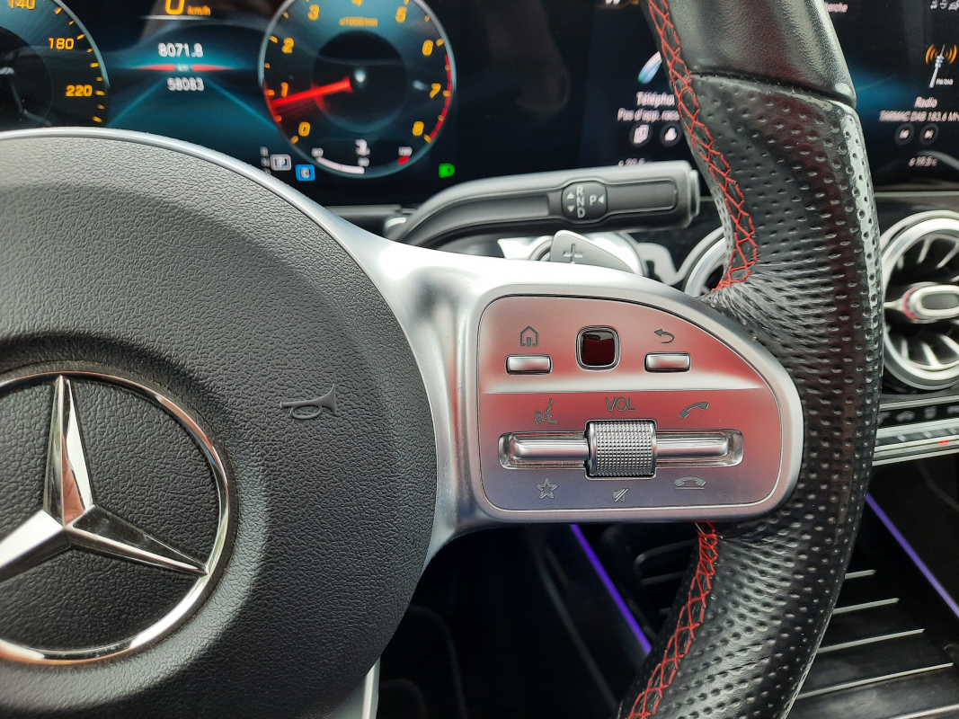 Mercedes GLB — 15