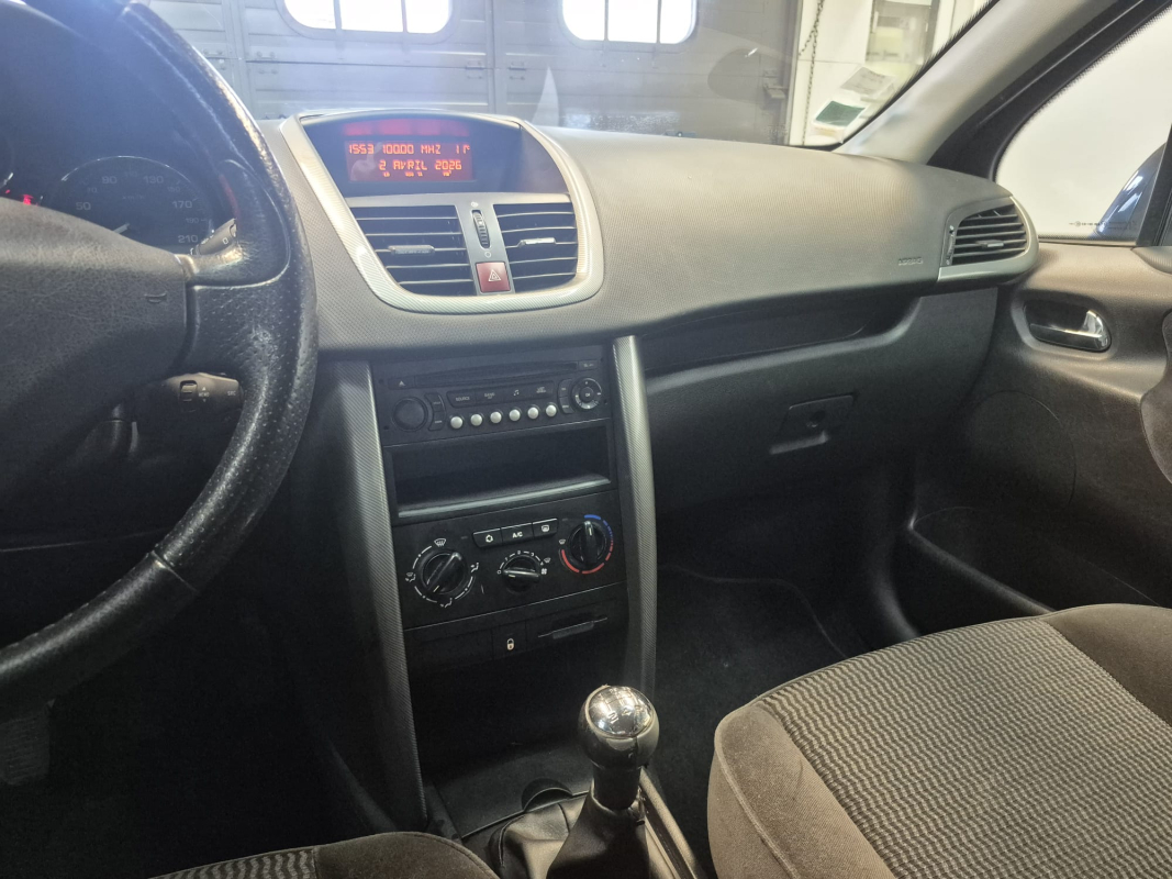 Peugeot 207 — 22