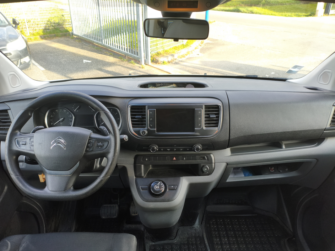 Citroen Jumpy — 12